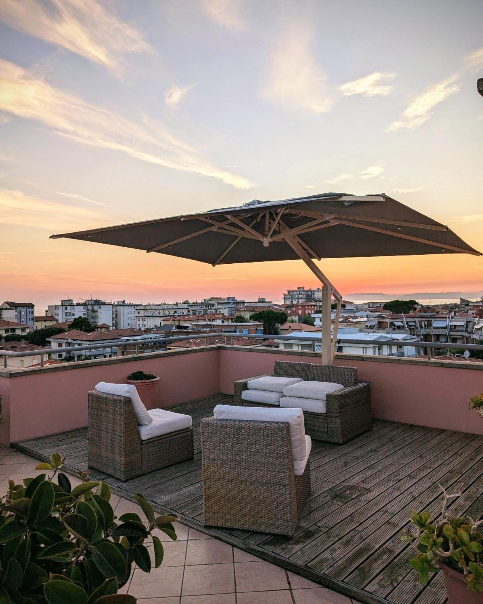 Hotel Piccolo Mondo Lido di Camaiore Esterno foto