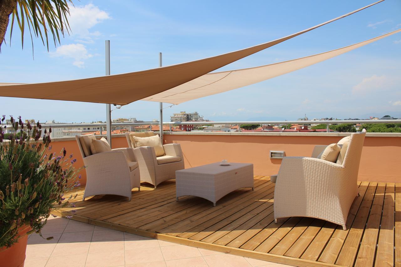 Hotel Piccolo Mondo Lido di Camaiore Esterno foto