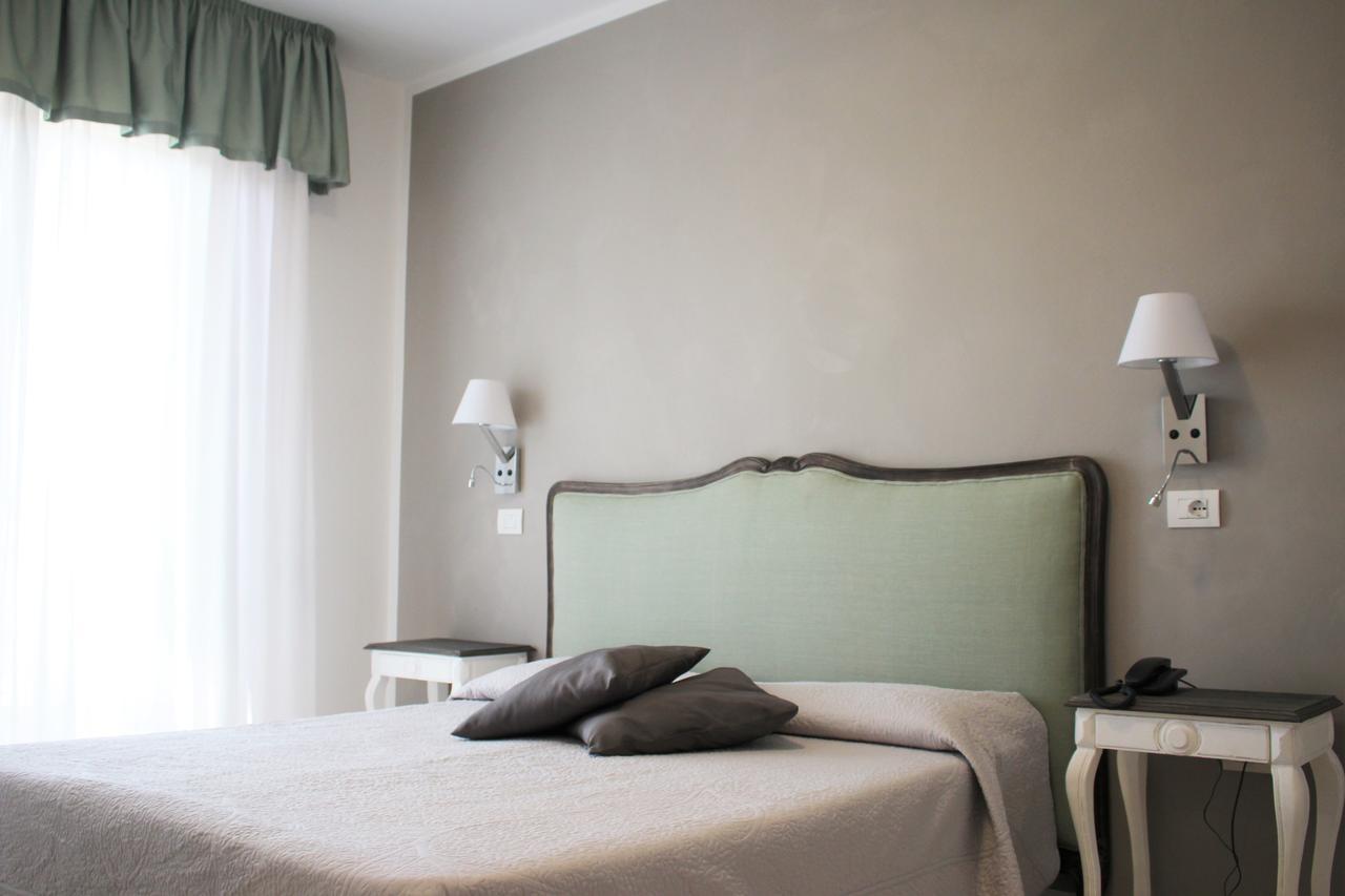 Hotel Piccolo Mondo Lido di Camaiore Esterno foto